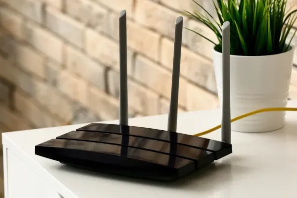 Nowoczesne routery – na co zwrócić uwagę przy zakupie?
